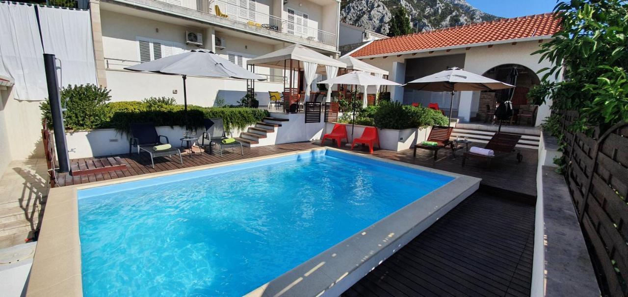 Holiday Home Olive Gradac  Exterior foto