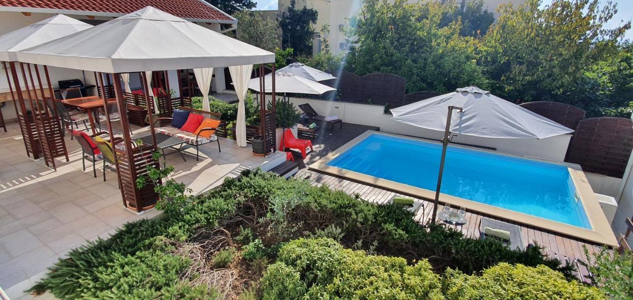 Holiday Home Olive Gradac  Exterior foto